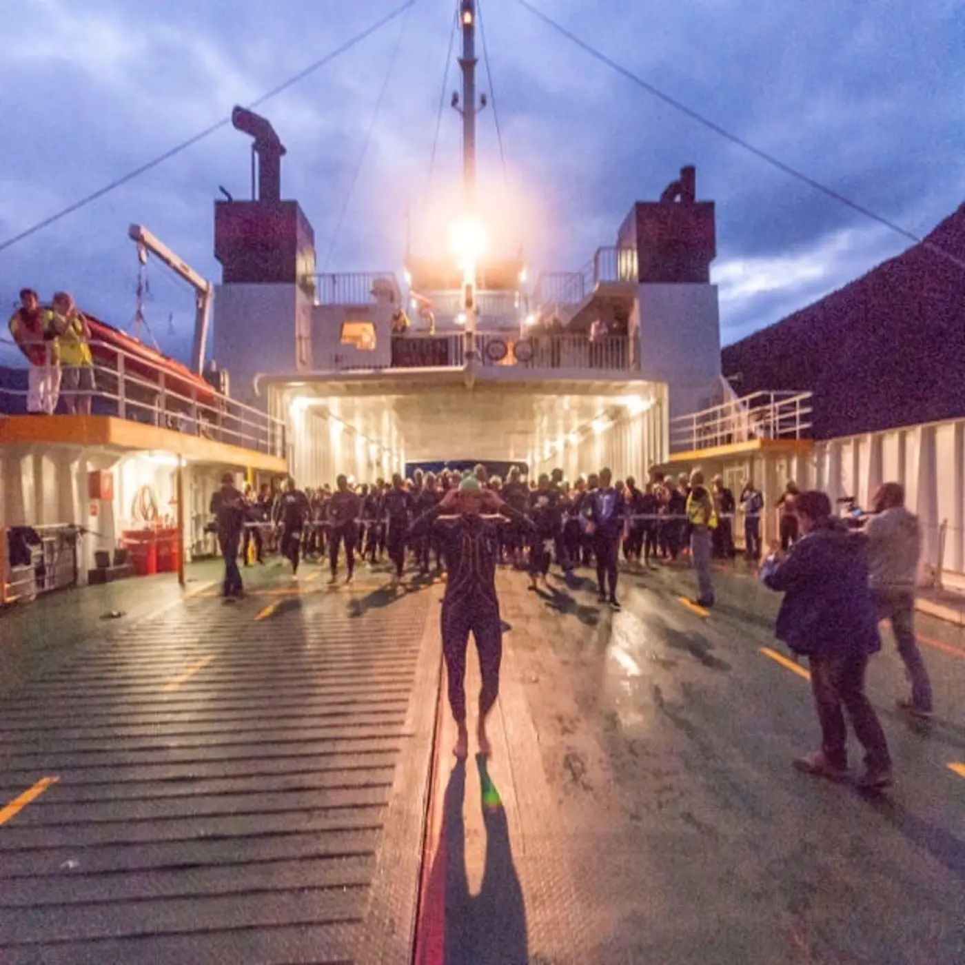 jumping into cold water can stop your heart