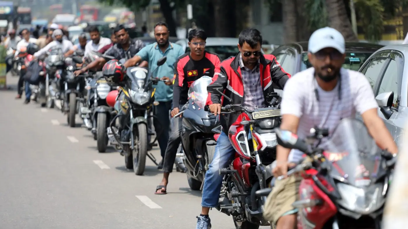 bangladeshx27s gig workers are stuck in gas lines as iranus war strains supply