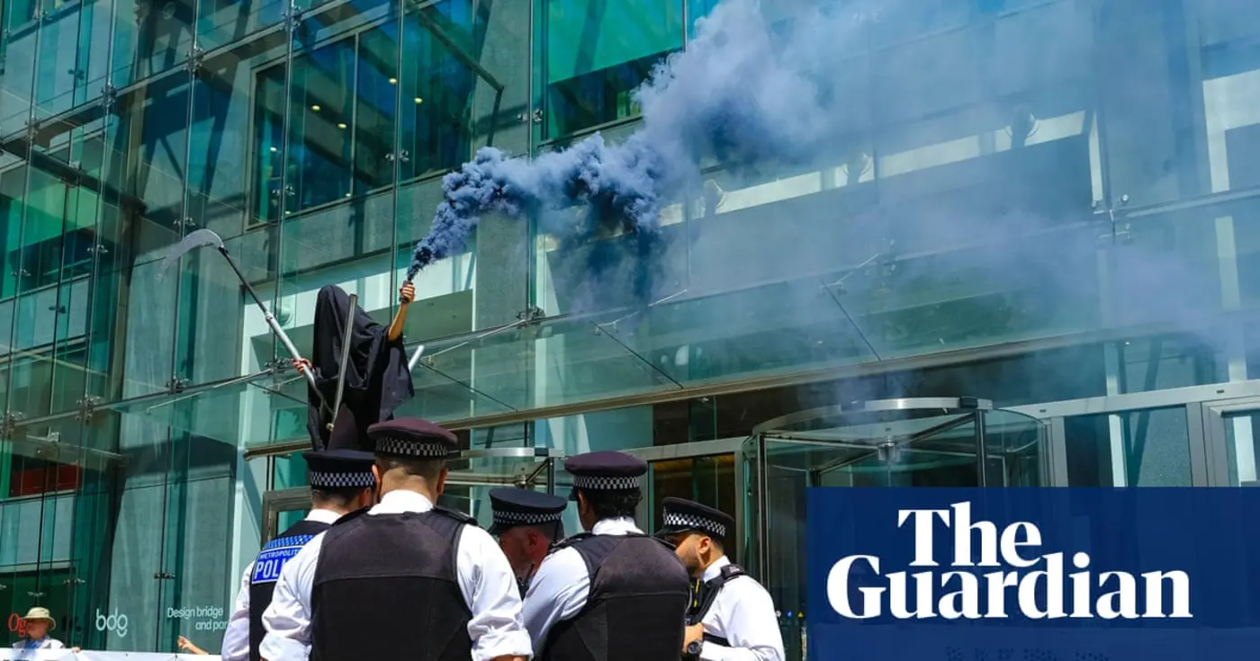 revealed british ad firmx27s billiondollar greenwash of us oil industry