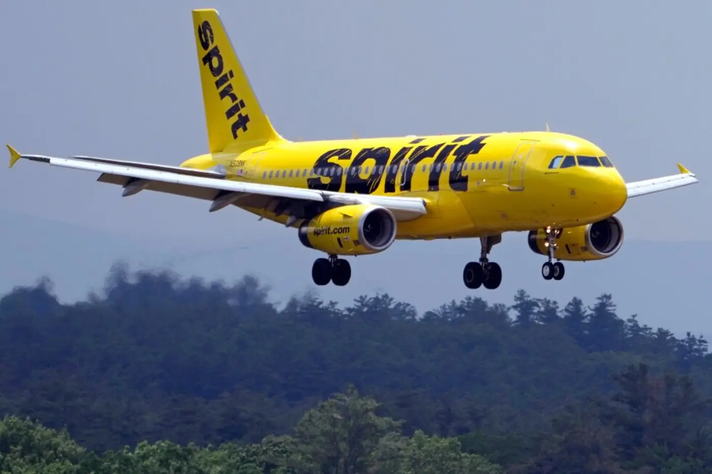 spirit airlines says itx27s going out of business after 34 years