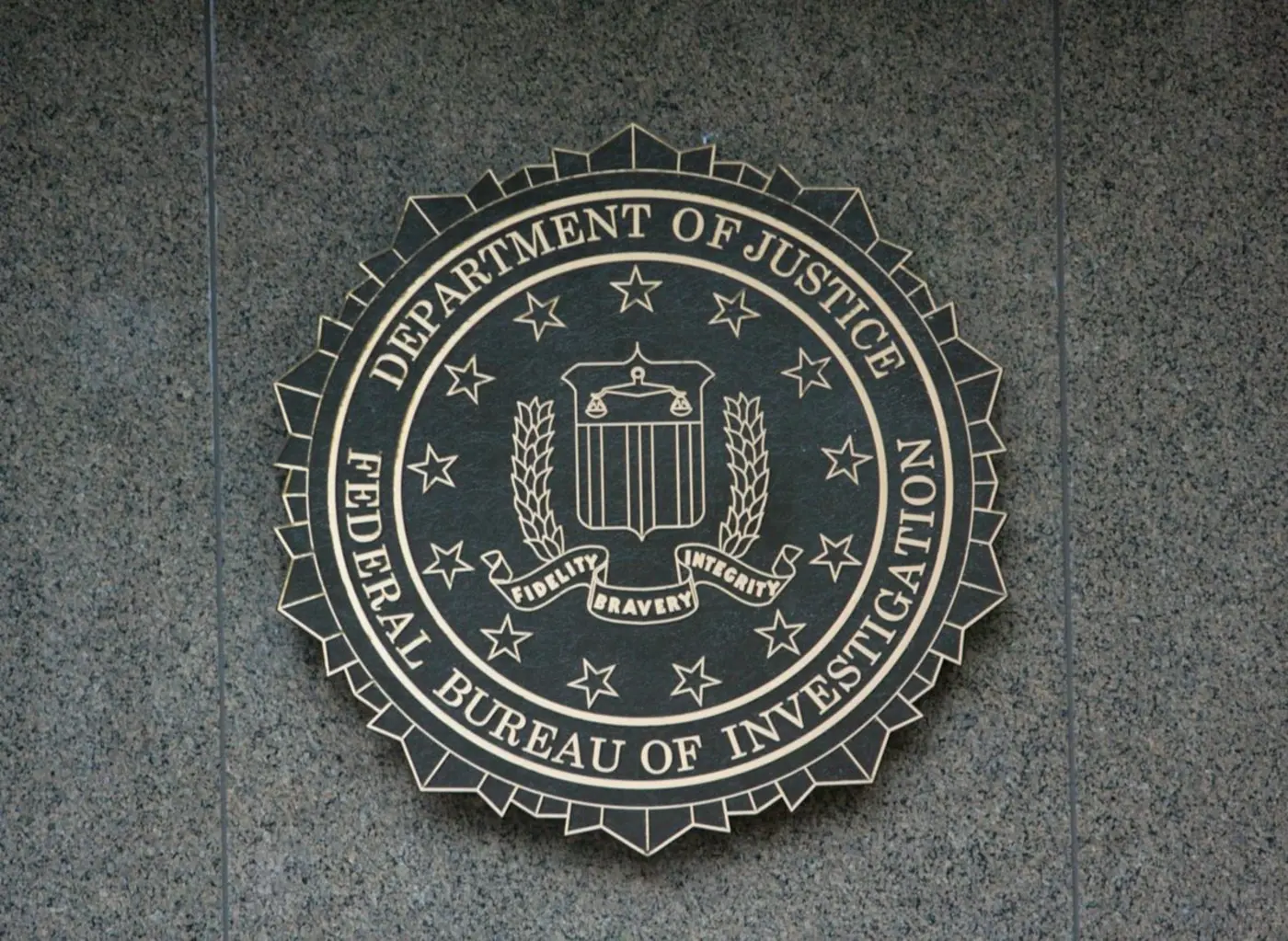 the fbi wants to buy nationwide access to license plate readers