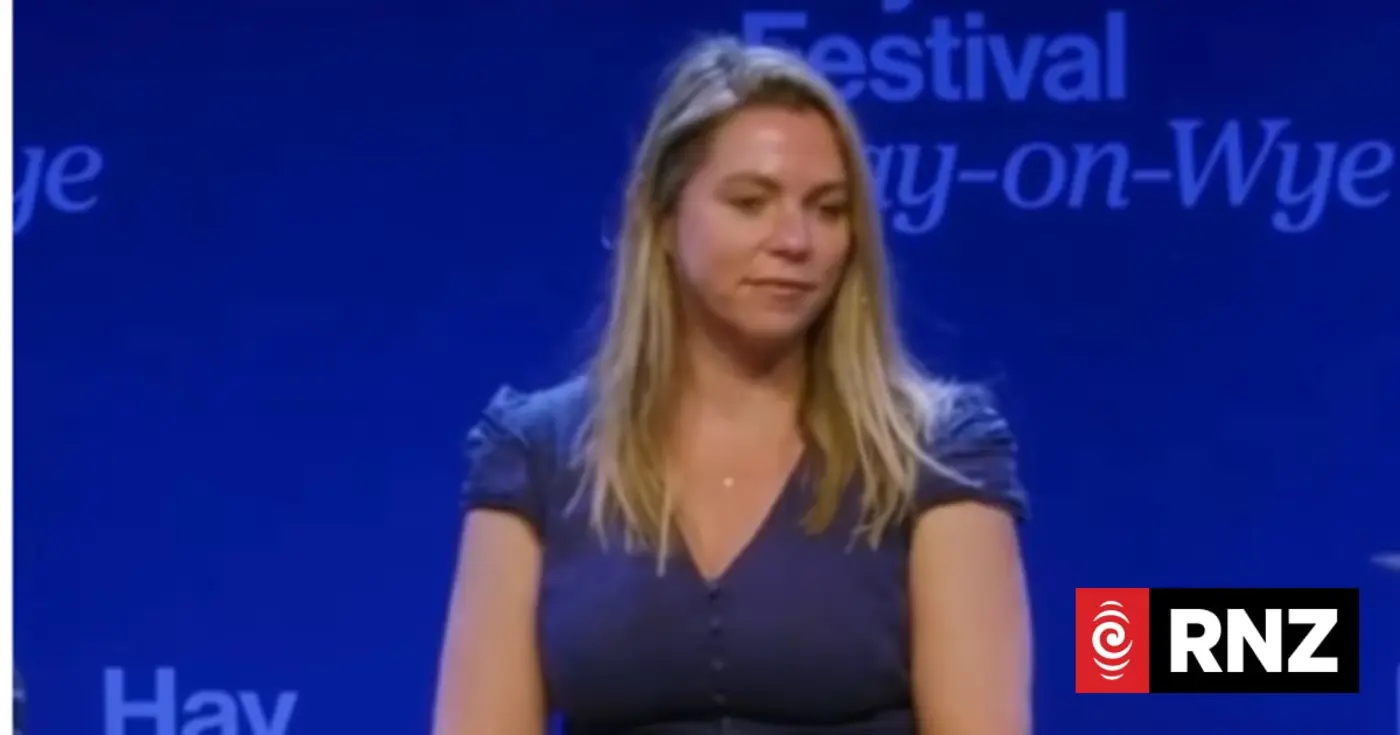 lidlifting kiwi author forced to sit in silence at writersx27 festival