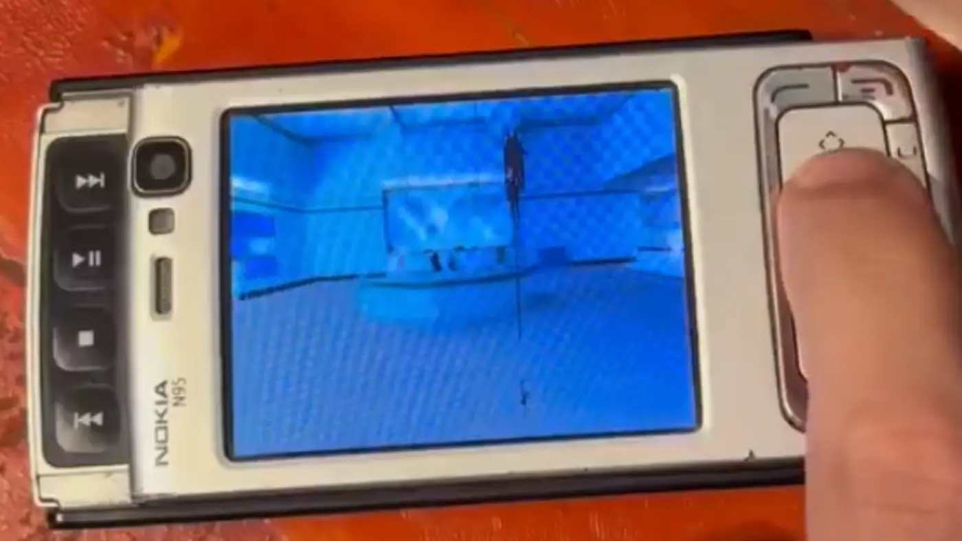 developer gets halflife running at 30 fps on a nokia n95
