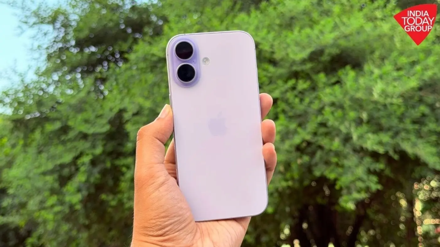 iphone almost like a birth control device fertility rates falling after 2007
