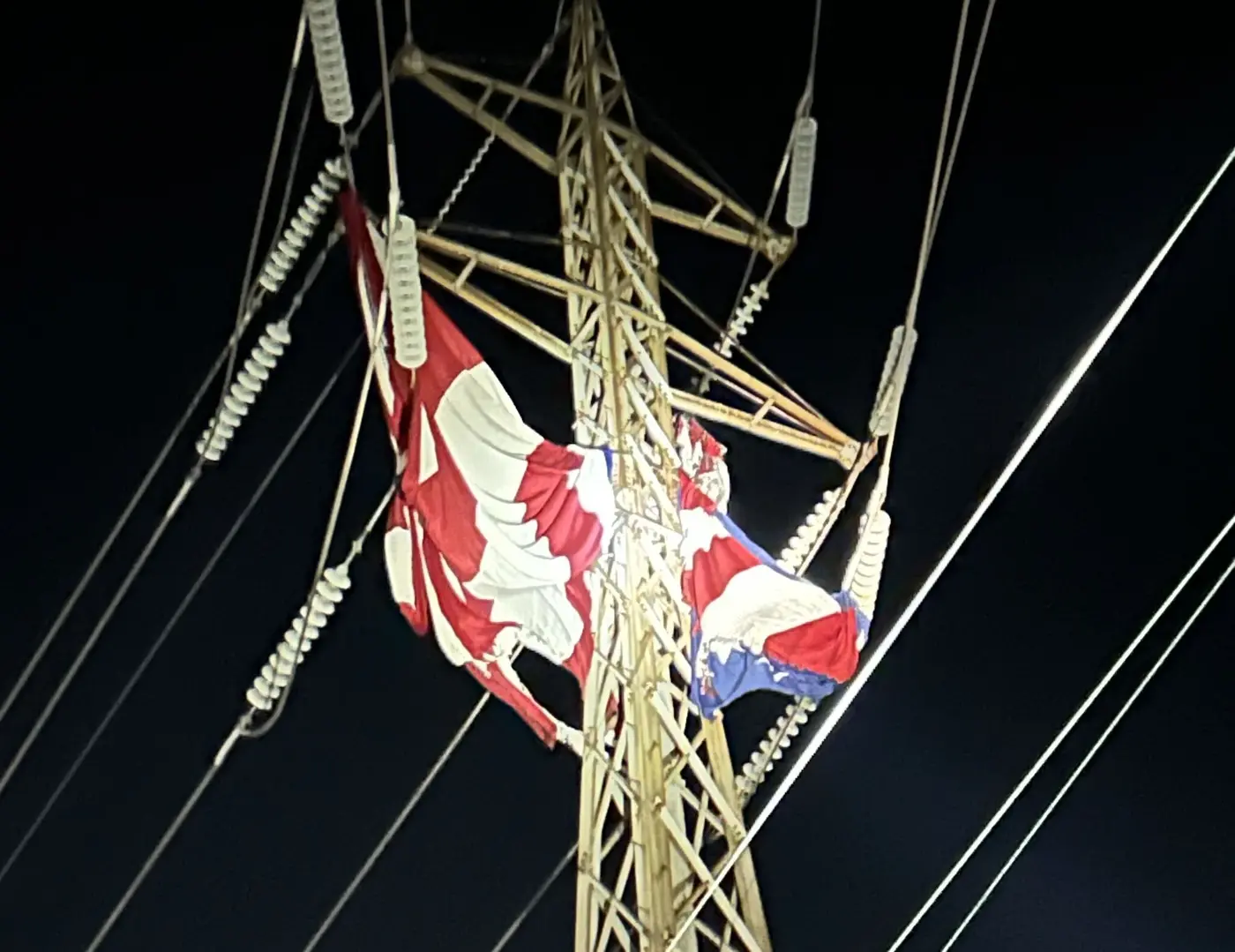 loose american flag knocks out power to thousands in stamford greenwich ct
