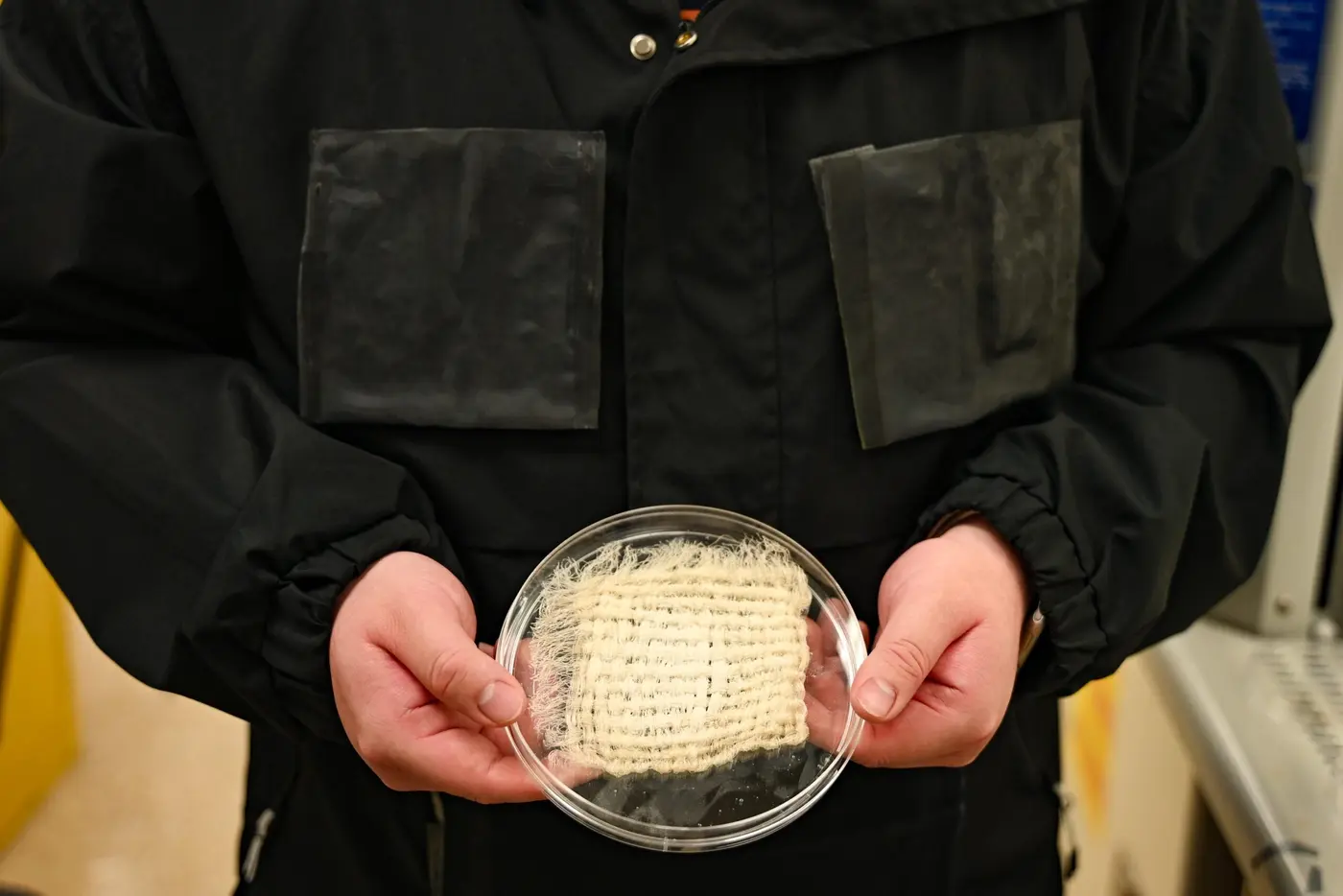 this jacket pulls drinking water from thin air