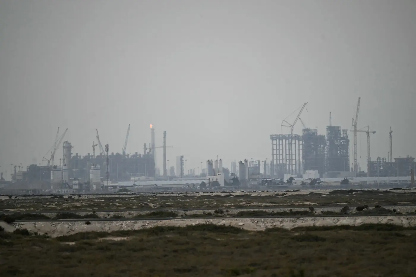 qatar pursued secret talks with iran to shield gas complex from strikes