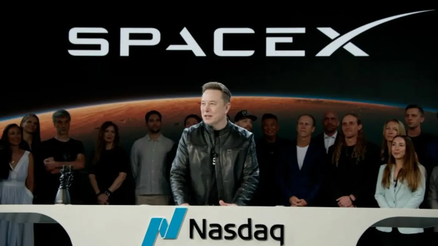 spacex shares debut after biggest ipo in history