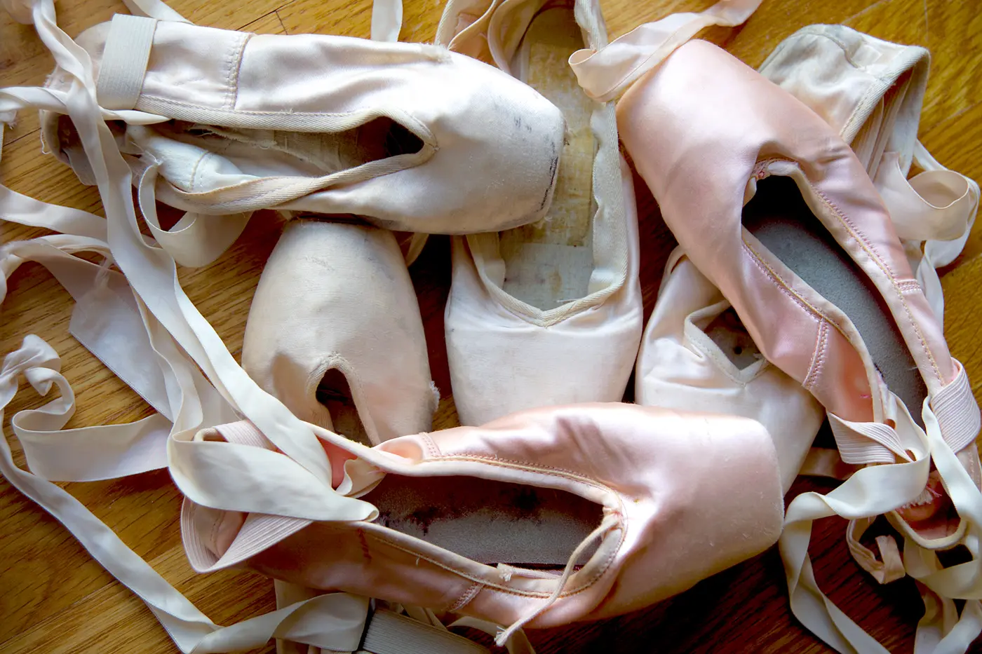 why has the pointe shoe been so resistant to change