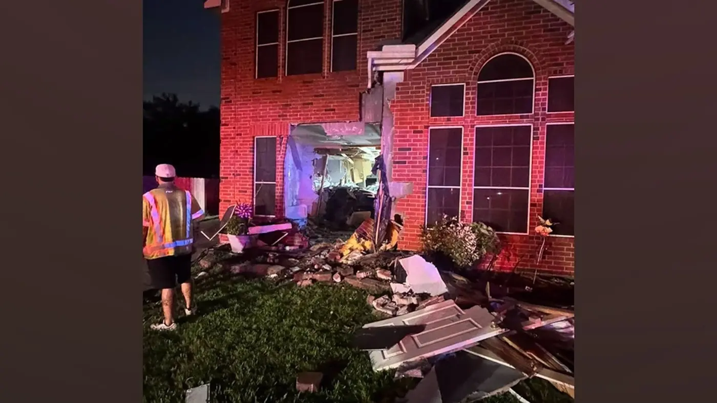 tesla allegedly in autopilot mode crashes into texas house woman killed