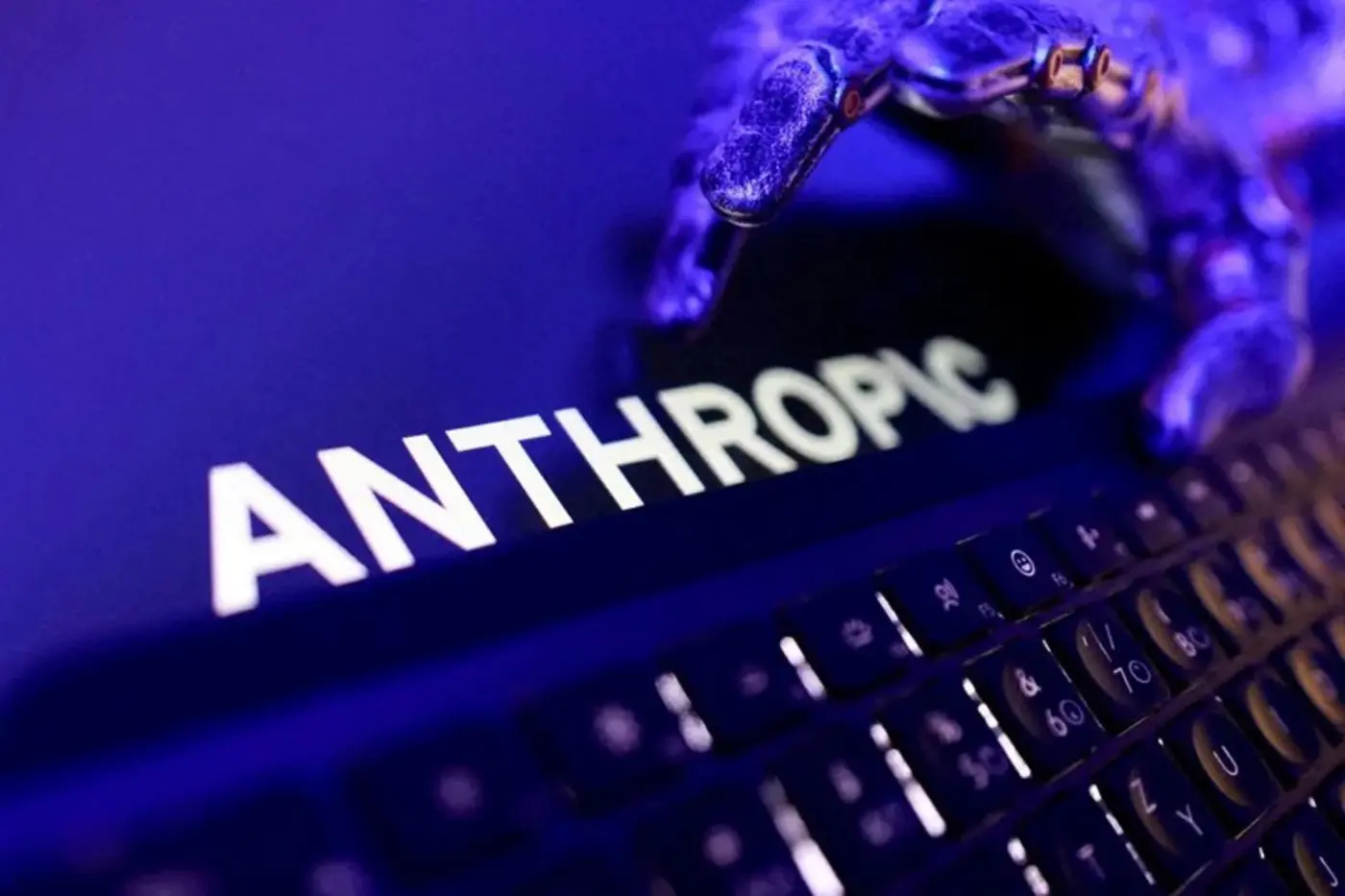 us judge approves anthropicx27s 15b settlement of copyright lawsuit