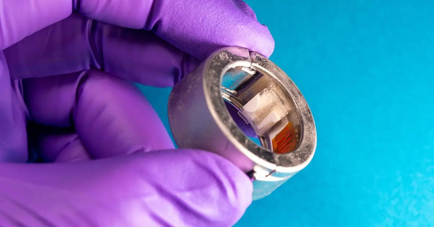 wearable ring tracks glucose ketone and other biomarkers in sweat