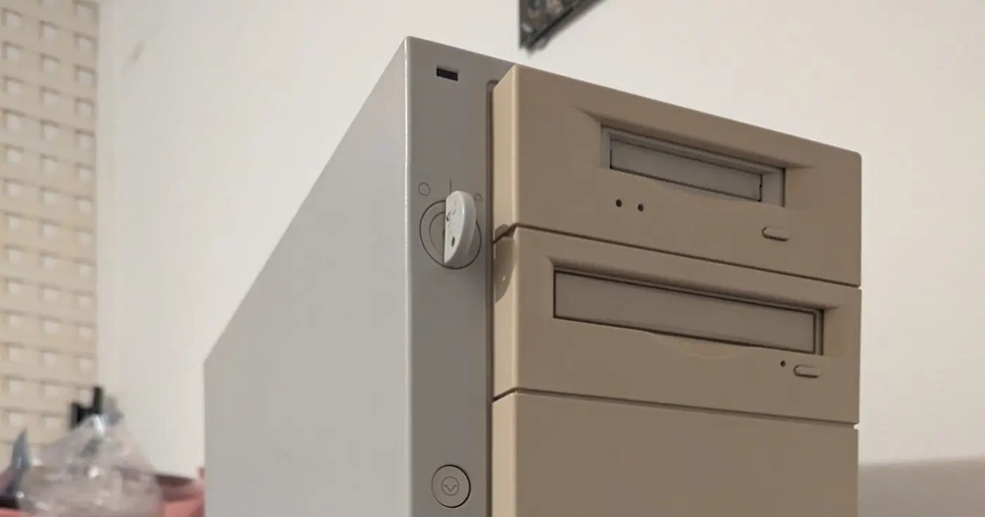 mklinux and the pimpedout apple workgroup server 9150
