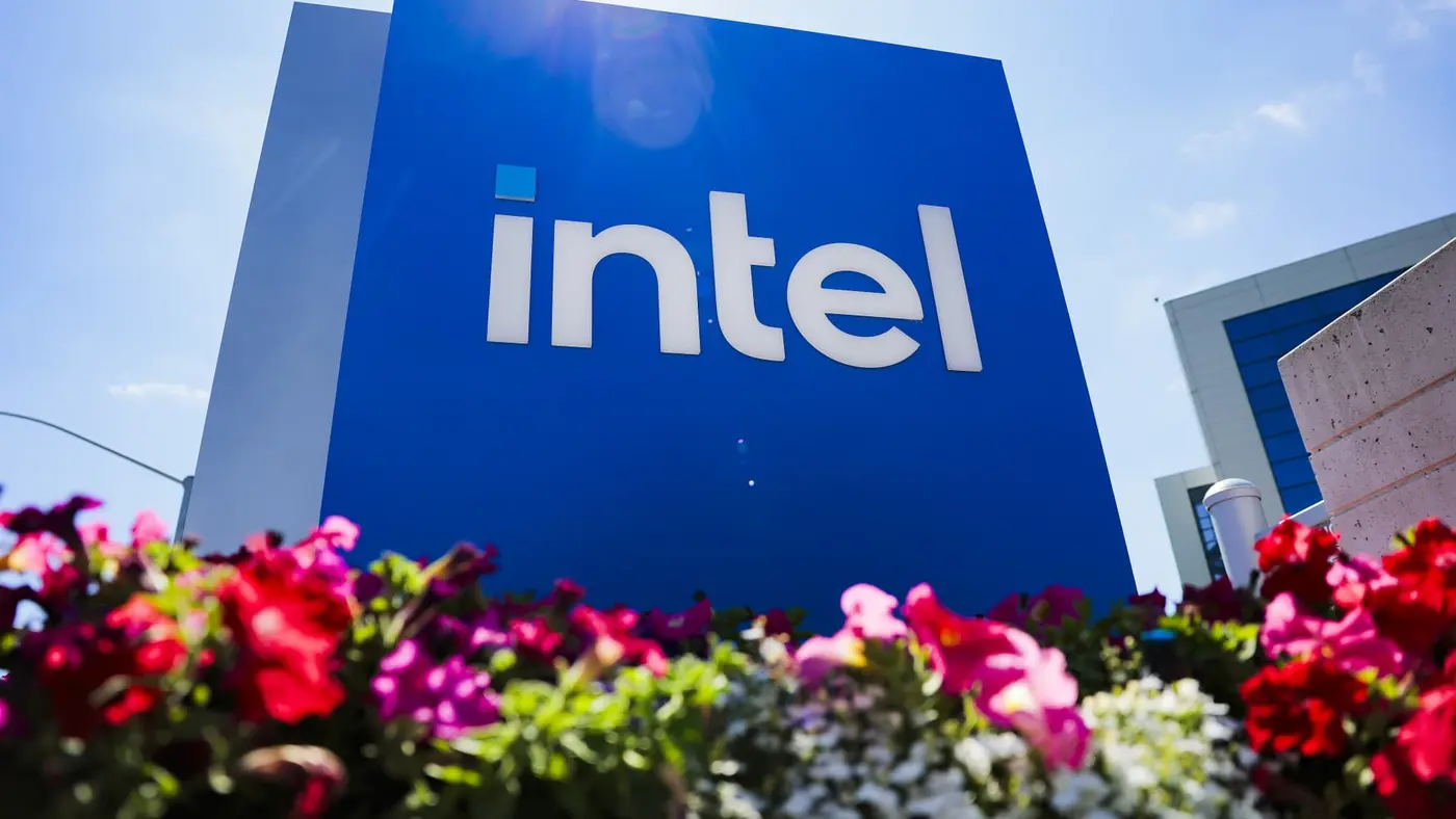 intel plans 15b stock offering as ai demand accelerates