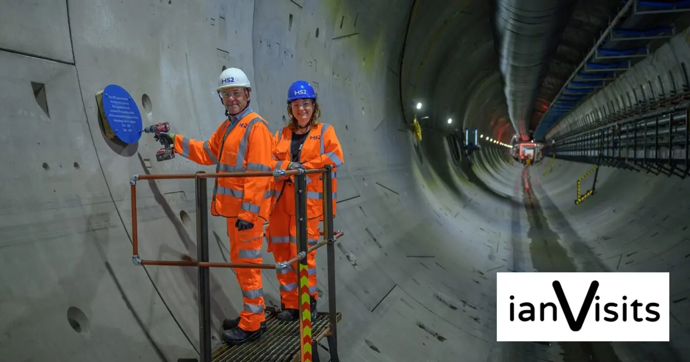 hs installs a plaque 40m below london to celebrate the brunelsx27 legacy