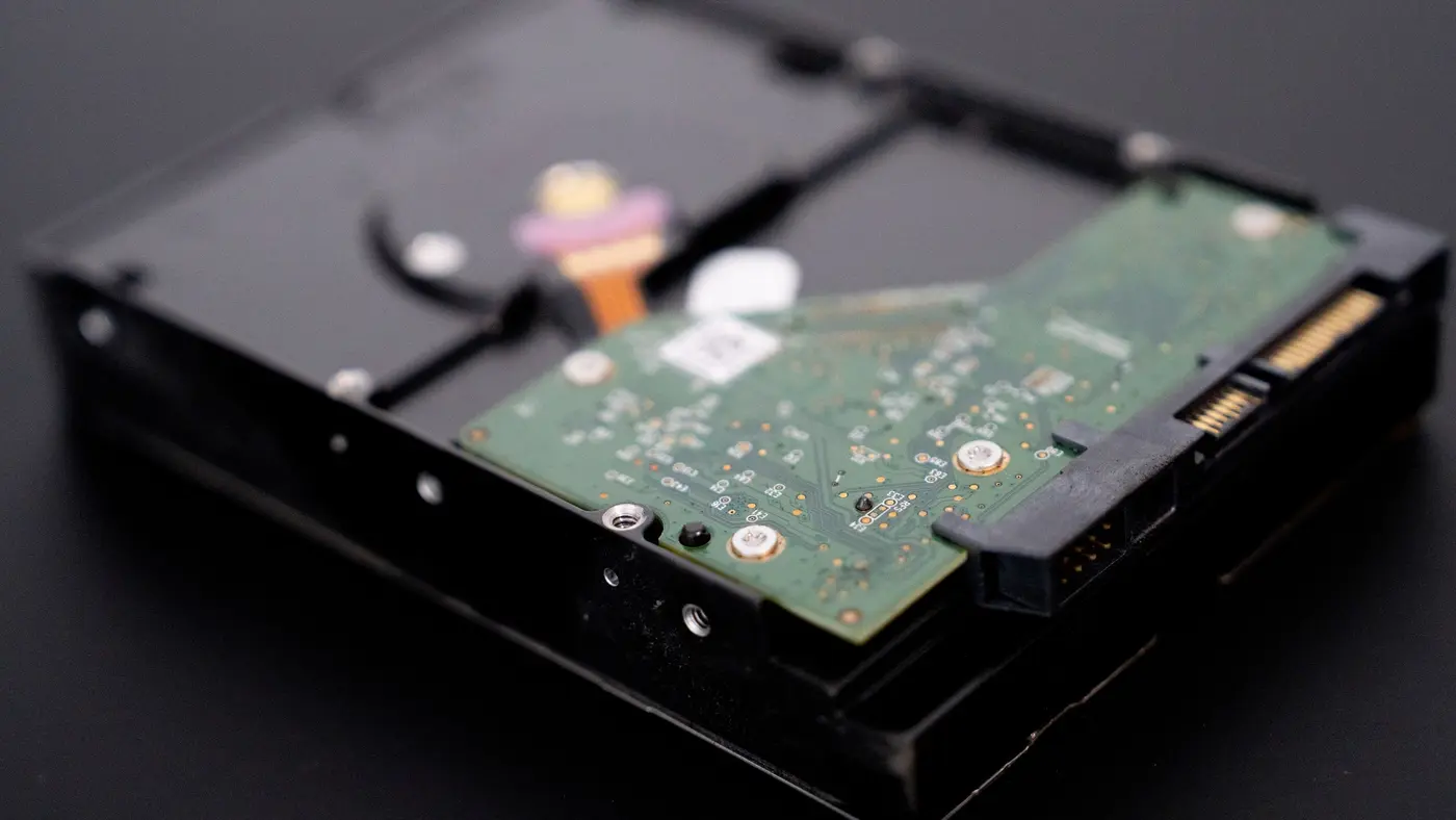 peerreviewed study of 443000 backblaze drives ranks hgst most reliable
