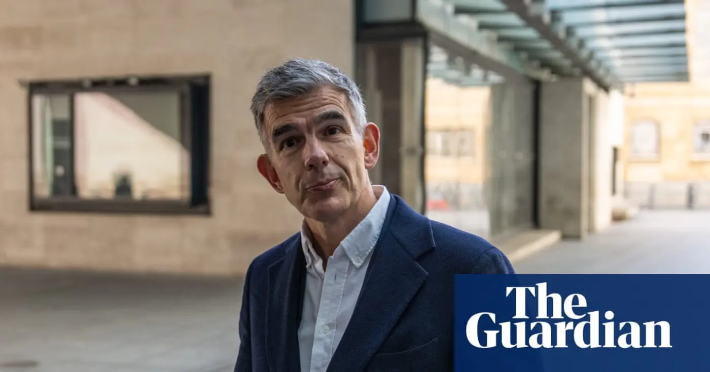 bbc chief proposes x27public service algorithmx27 with youtubestyle content