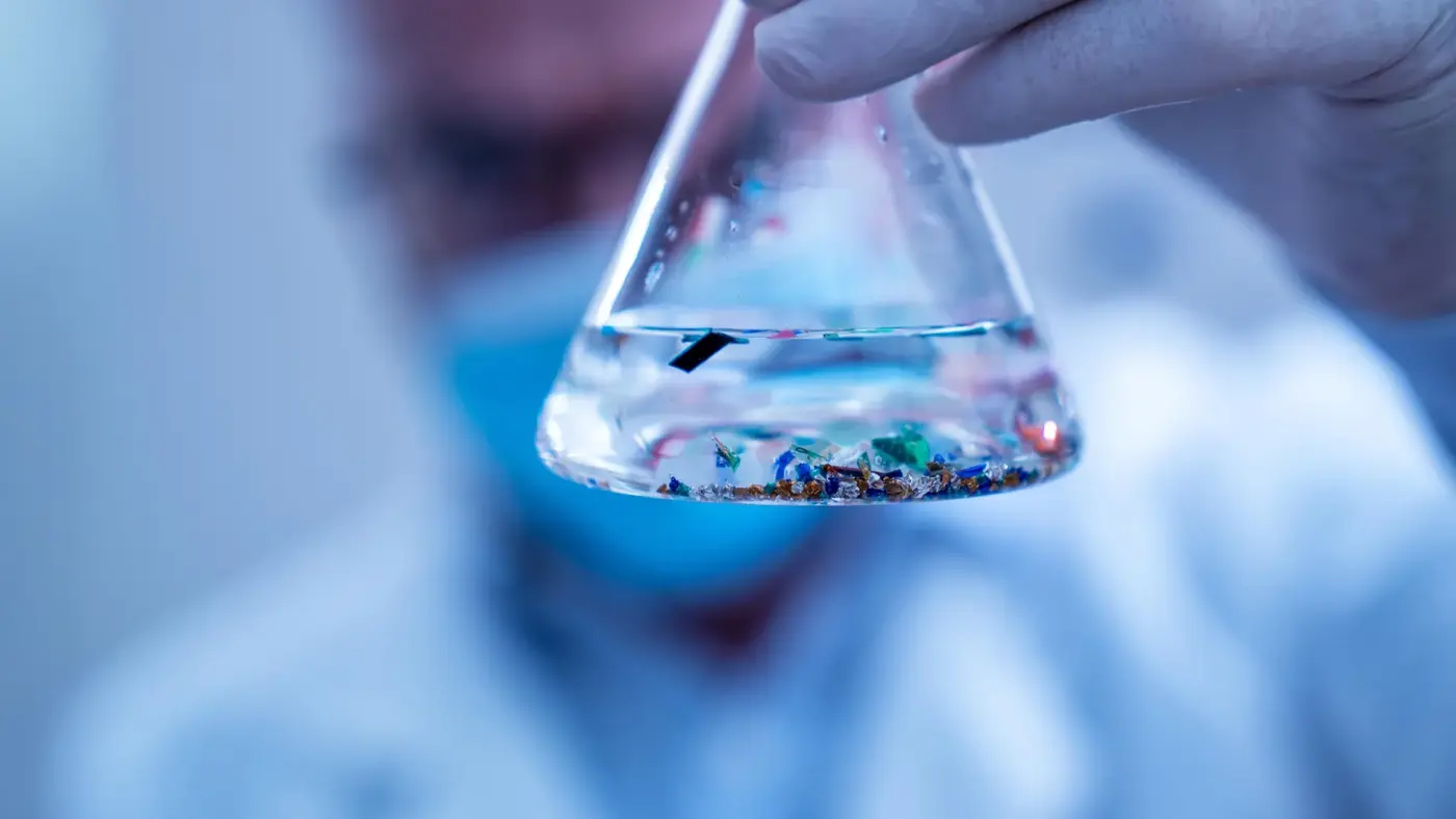 making gasoline from plastic waste