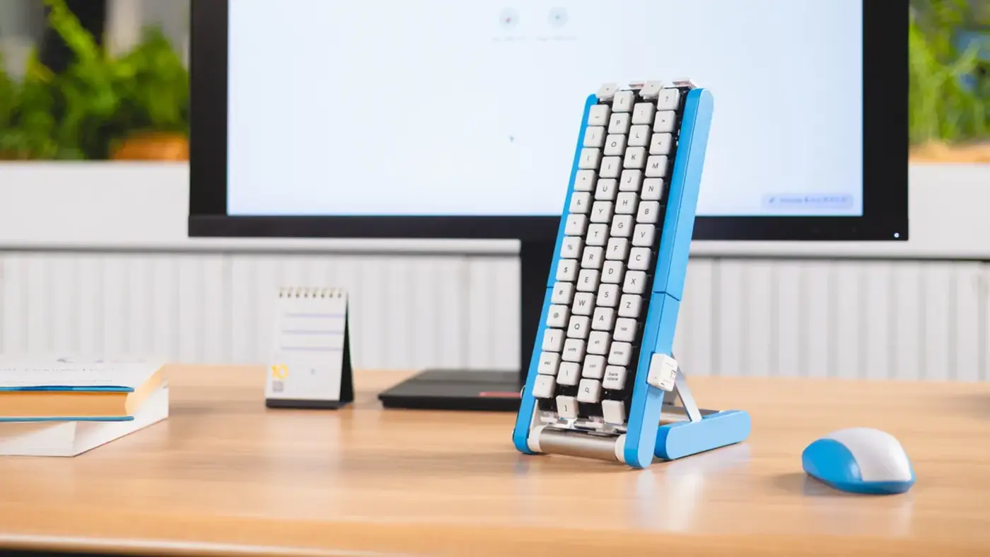 google japan shows off conveyorbelt keyboard with keys that move to fingers
