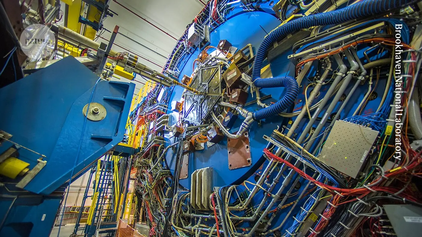 strong evidence that x27baryon junctionsx27 give proton its identity