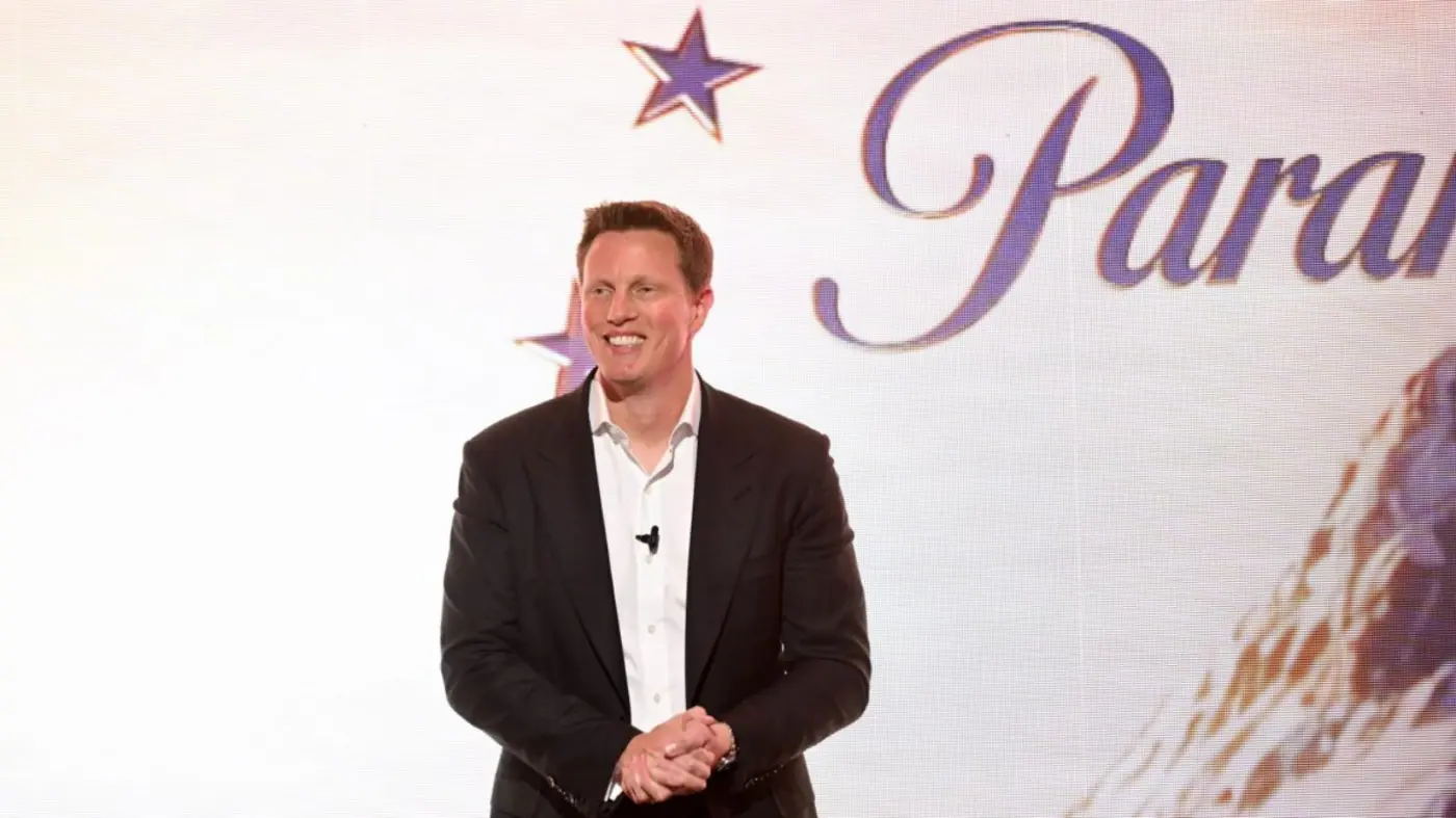 paramount completes 111b warner merger creating quotskydancequot behemoth