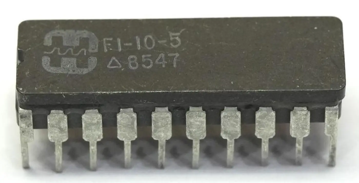 a 1980s filter chip that uses switched capacitors