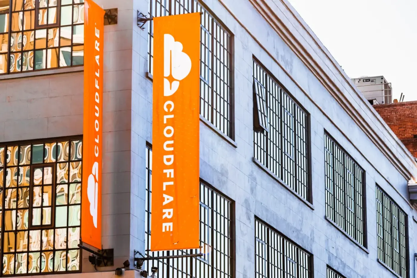 cloudflare acquires deno to improve its workers programming model