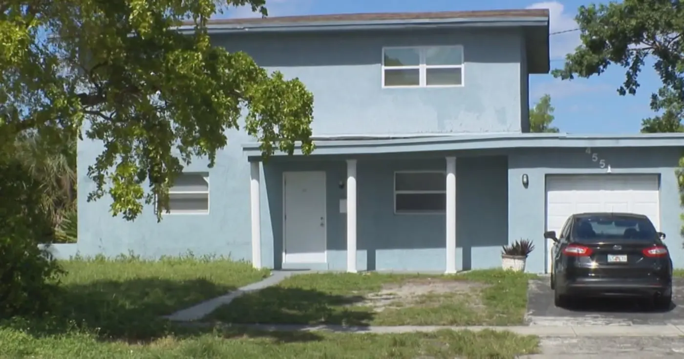 florida officer found dead man impersonated him for years renovated his home