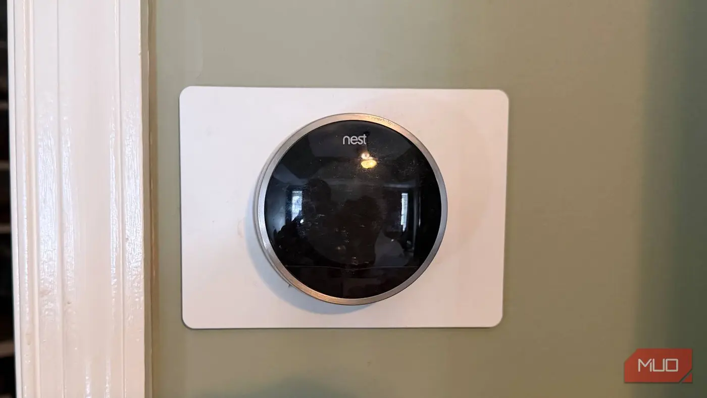google has officially turned these nest thermostats back into dumb thermostats