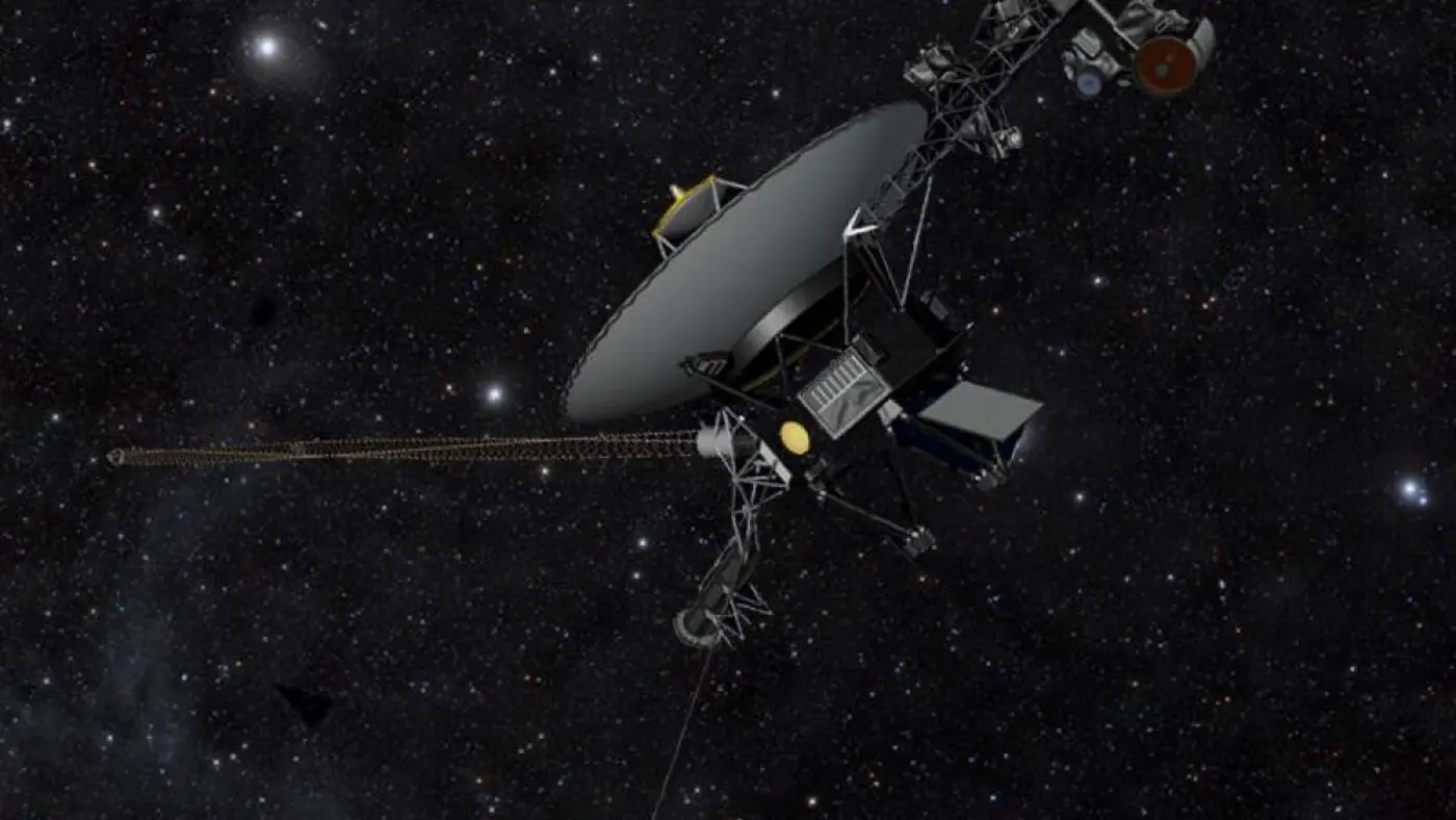 nasax27s voyager 1 mysteriously lost touch with earth